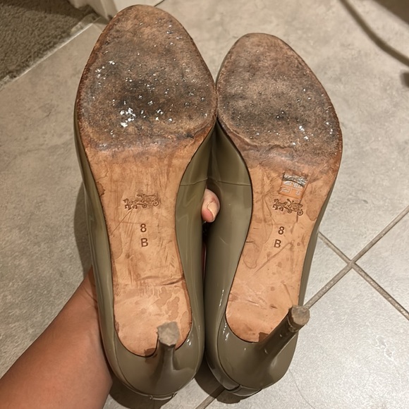 Coach Rosey Pumps sz 8 - Picture 4 of 4